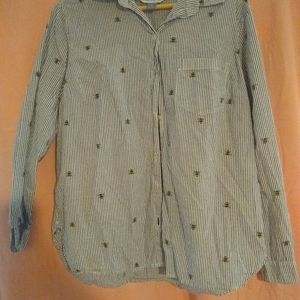 Old Navy Bumblebee Print Pinstripe Button Down